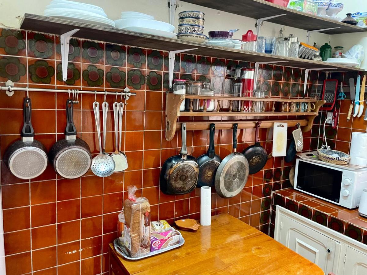 Appartement Dans Immeuble Haussmanien Algiers Exteriör bild